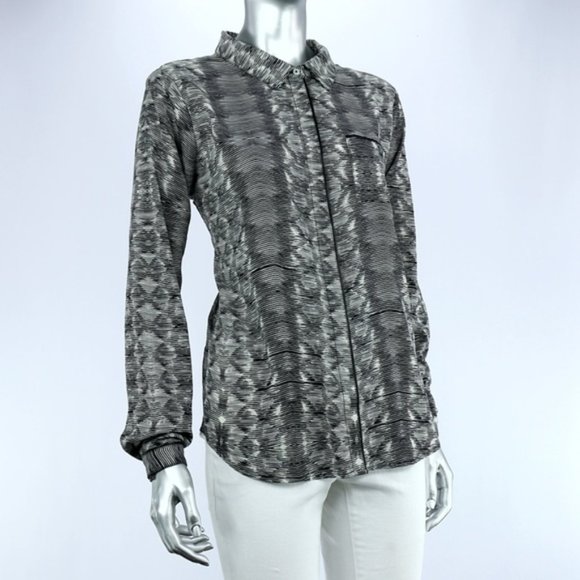 Olive & Oak Tops - Olive & Oak Blouse with Very Cool Pattern